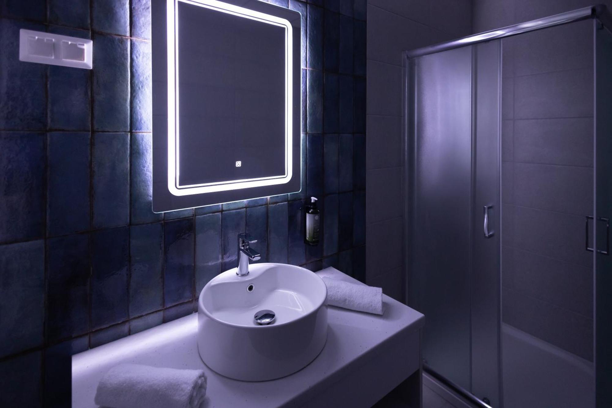 מישקולץ Central Residence Apartmanok מראה חיצוני תמונה
